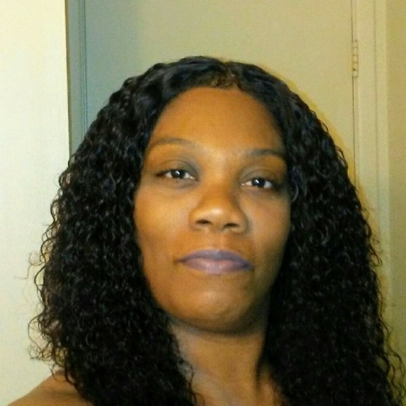 Meet your Posher, Juanita - Picture 1 of 1